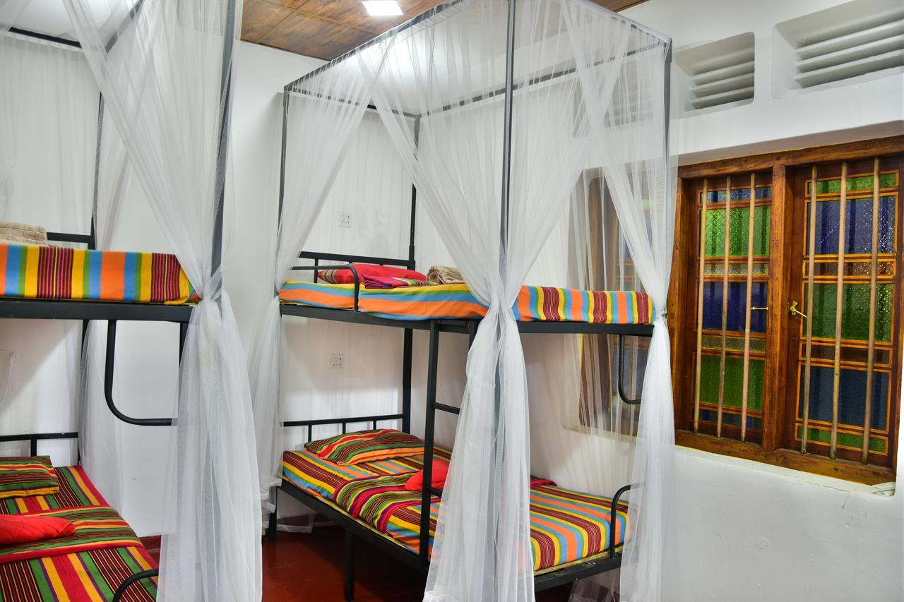 Sena'S Place Hikkaduwa Kültér fotó