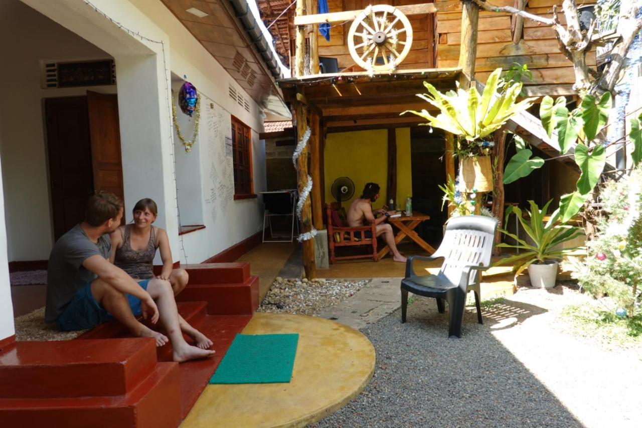 Sena'S Place Hikkaduwa Kültér fotó